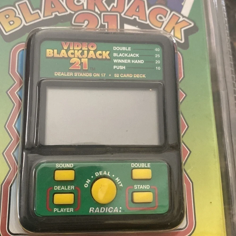 Vintage Radica Blackjack 21 Pocket Handheld Electronic Video Game Model 450